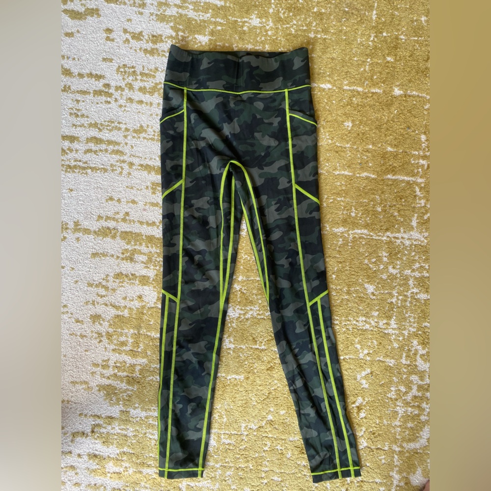 ALL ACCESS army green yoga pants. Size small